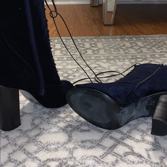 Blue velvet mid height boot - Picture 4 of 4
